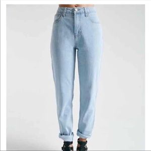 High Wasted Mom Jeans